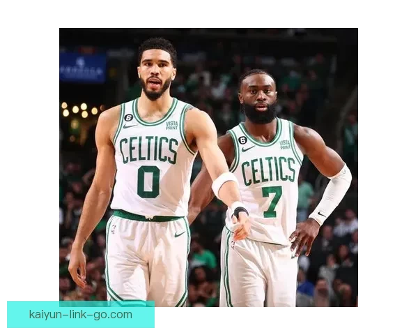 绿军双核布朗塔图姆对话曝光 定下全队沟通基调 绿军双核布朗塔图姆对话曝光 定下全队沟通基调